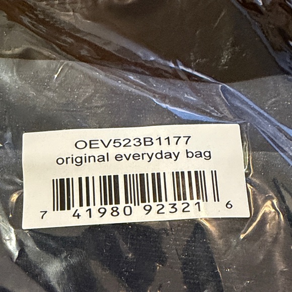 baggallini Black Velvet Original Everyday Bag/NWT - Picture 15 of 15